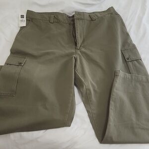 Gap Cargo pants
